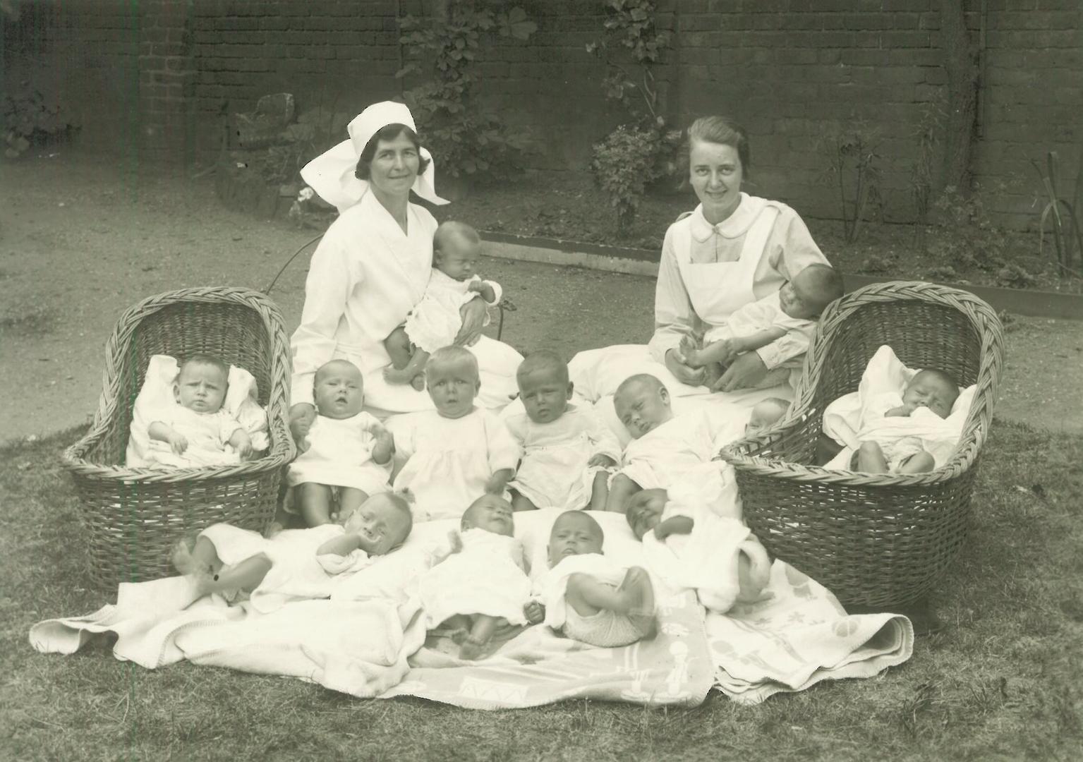 Cotswold babies 1935