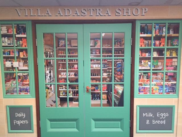 Villa Adastra shop