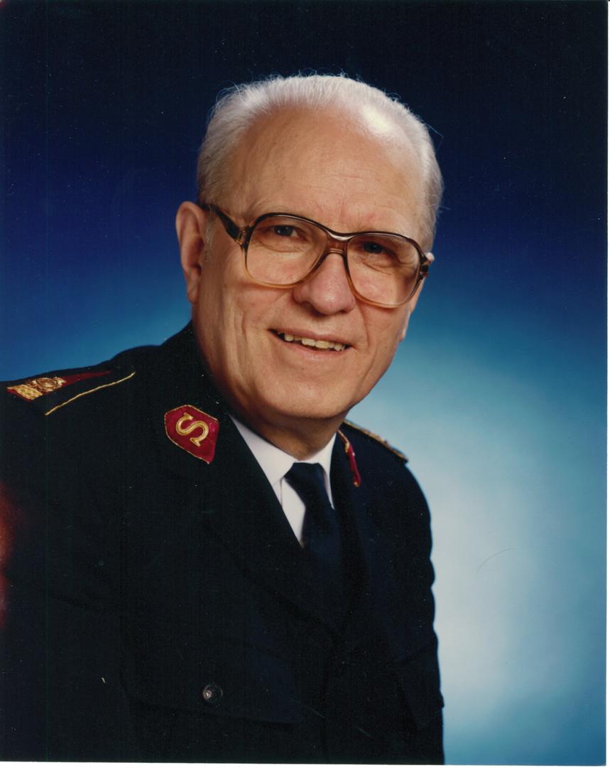 General Jarl Wahlstrom
