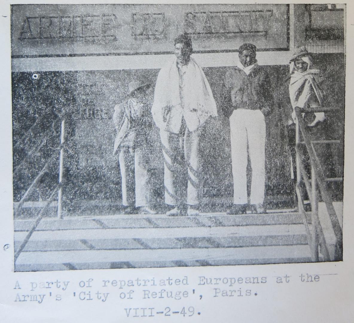 Photograph of former prisoners in French Guiana repatriated to Europe