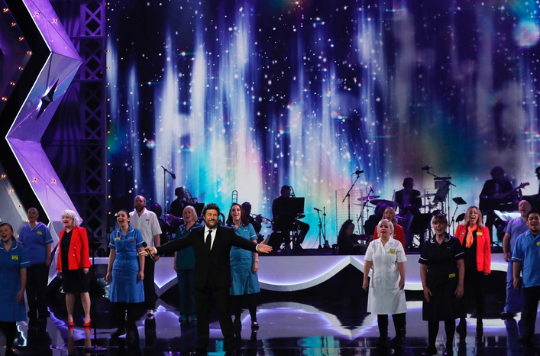 Vicky performs with colleagues and Michael Ball at The Royal Variety Performance (Matt Frost and ITV) (2).png