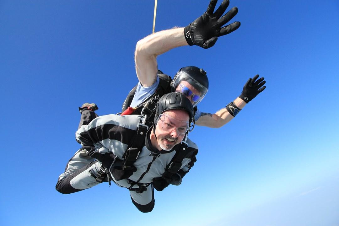 Kenneth Guest in the air skydiving
