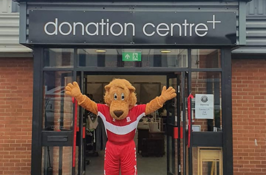 Middlesbrough FC mascot, Roary the Lion, helps to open the new Middlesbrough donation centre.