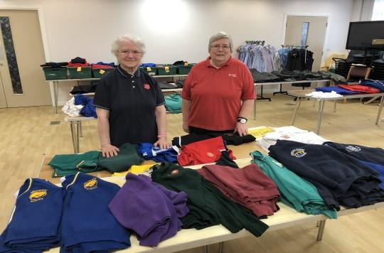 Tulipanes Psicológico semiconductor Uniform exchange eases financial pressures as schools return | The  Salvation Army