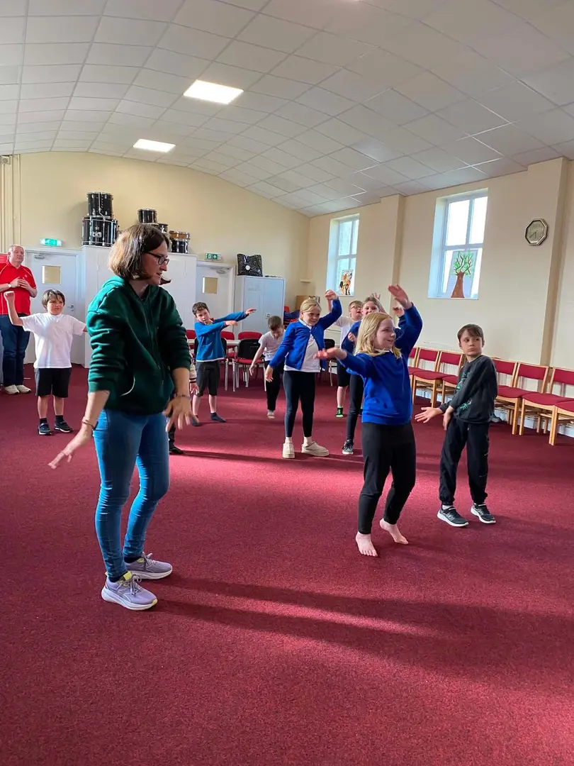 Here is a glimpse of our worship on a Thursday evening in Sclub with their team Hannah, Michelle & Faith